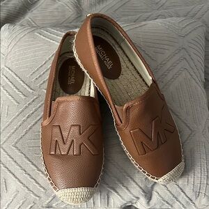 Michael Kors Brown Leather Loafers Slip-On Design